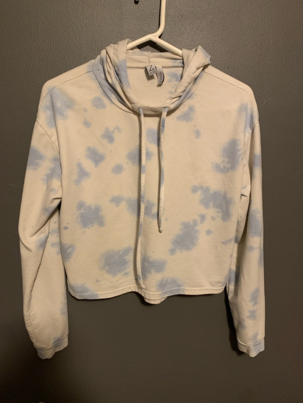 Z Supply White and Light Blue Tie-Dye Cropped Hoodie